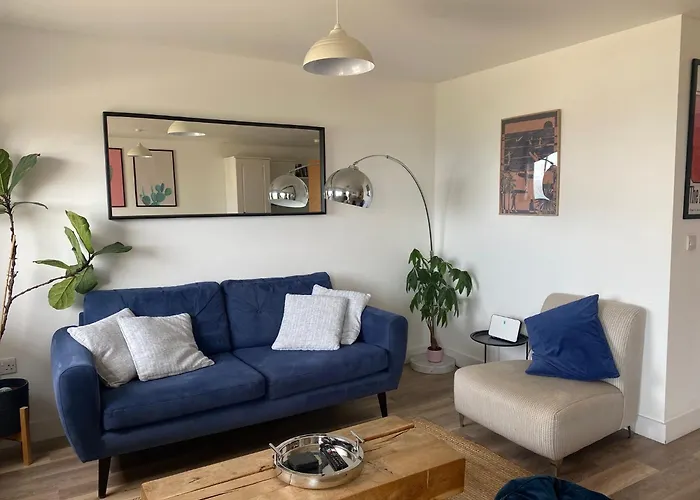 Ocean 1- Sea View Apartment, Fistral Beach Newquay